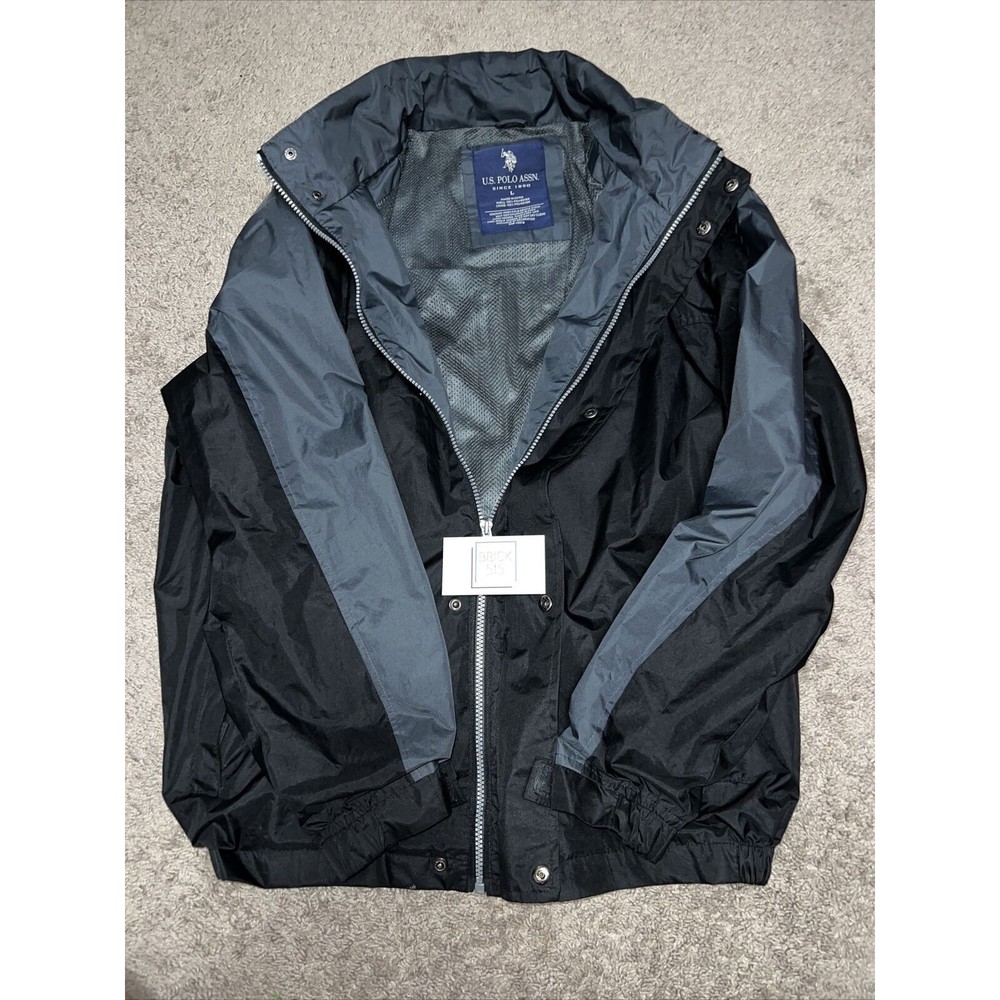 U.S. POLO ASSN. Mens Large Black Windbreaker/ Lightweight jacket